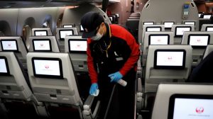 Koronavirüs salgını sırasında uçak yolculuğu ne kadar güvenli?