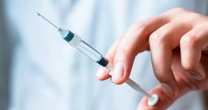 İngiltere’de korona virüse karşı yeni aşı