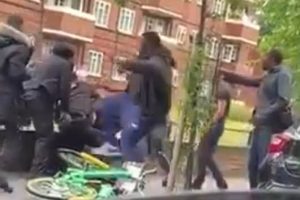 Bypasses film ‘sickening’ attack on police officers in Hackney