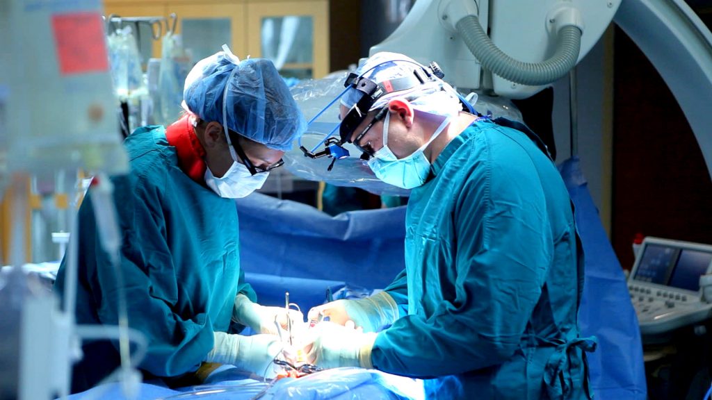 İngiliz BBC’den çarpıcı sağlık araştırması: Türkiye’ye ameliyata gidenler öldü