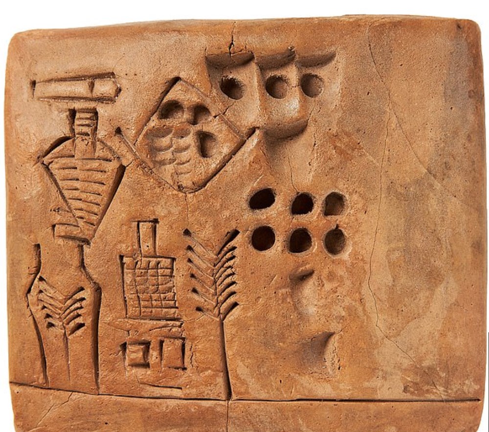 Tarihteki ‘ilk imzayı’ içeren 5 bin yıllık tablet satıldı