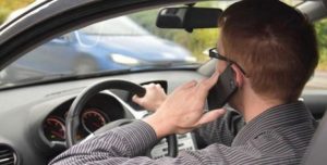 Birleşik Krallık’ta cep telefonu kullanırken ölüme neden olan sürücülere müebbet hapis geliyor