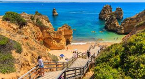 Aç-kapa turizmi: Portekiz yeniden karantina yolunda