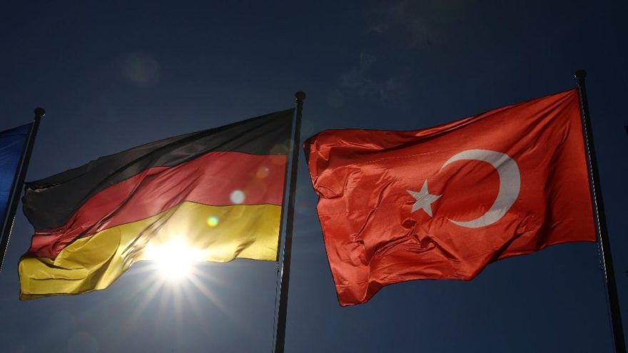 Almanya’dan koronavirüs nedeniyle Türkiye geneline seyahat uyarısı