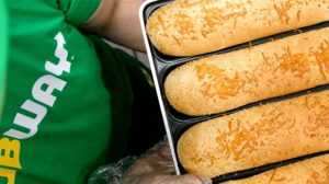 Fast-food devlerinden Subway’e İrlanda’dan darbe geldi: Sandviçlerde kullanılan ekmekler gerçekten ekmek değil