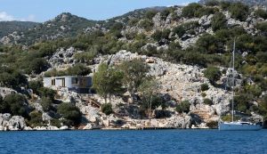 İngiliz şirket, Antalya’da doğa harikası yarımadaya villa dikti