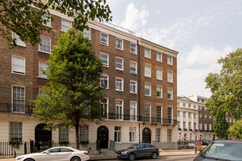 Londra’da £1,000 alınan daire şimdi £3.7 MİLYON değerinde