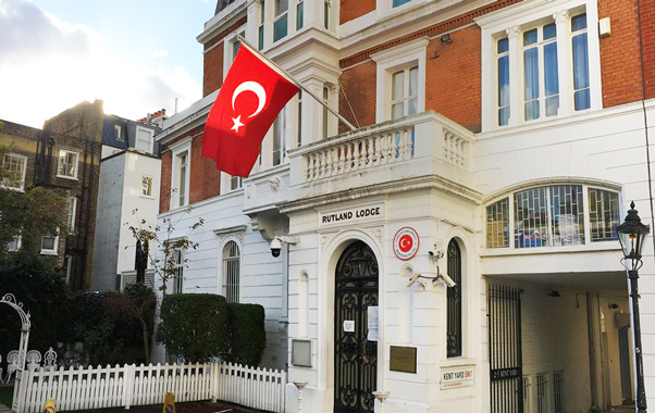 Electoral notice given by Turkish Consulate General in London