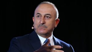 Türkiye Dışişleri Bakanı Çavuşoğlu’ndan Kıbrıs Rumlarına hukuk dersi