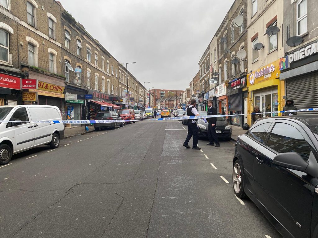 Man stabbed in broad daylight in Tottenham