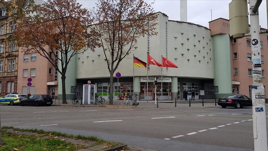 Almanya’da camiye asılsız bomba ihbarı ve İslamofobik içerikli mektup