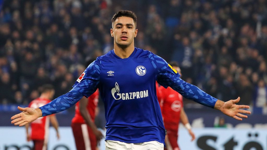 Schalke yöneticisi, Milan’ın Ozan Kabak için teklif yaptığını söyledi