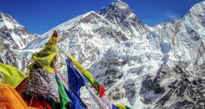 Everest’in yüksekliği yeniden hesaplandı: 86 santim ‘uzadı’