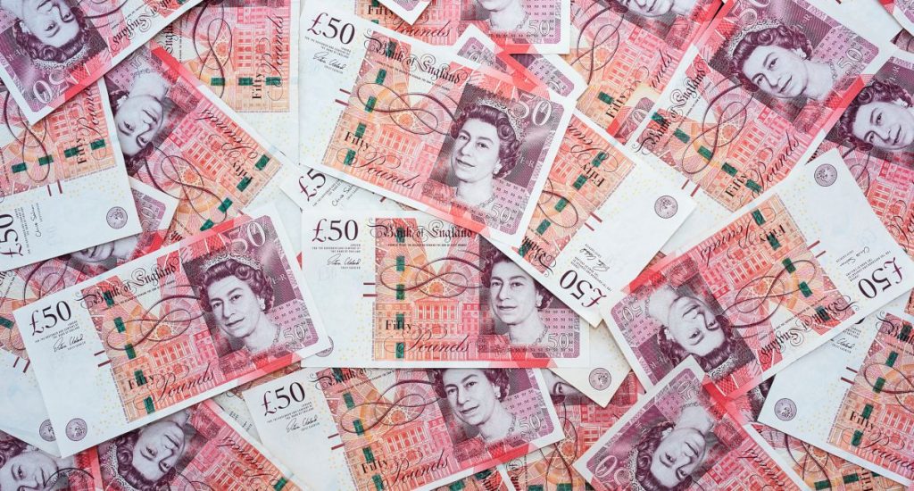 Bank of England, 50 milyar sterlinlik ‘kayıp’ nakit paranın bulmasını istedi