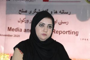 Afgan gazeteci Malala Maiwand arabasında öldürüldü