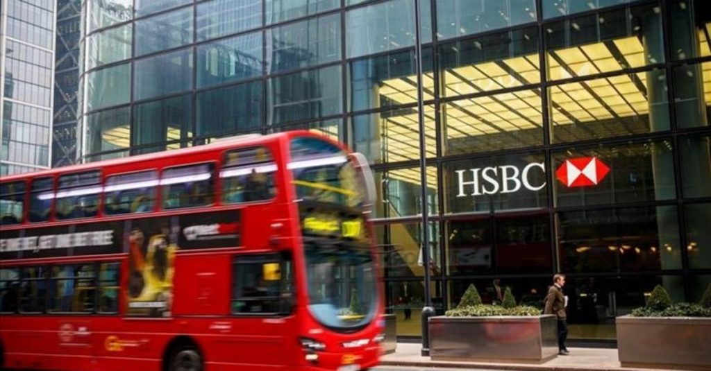 HSBC: Maske takmayan müşterilerin banka hesapları kapatılacak