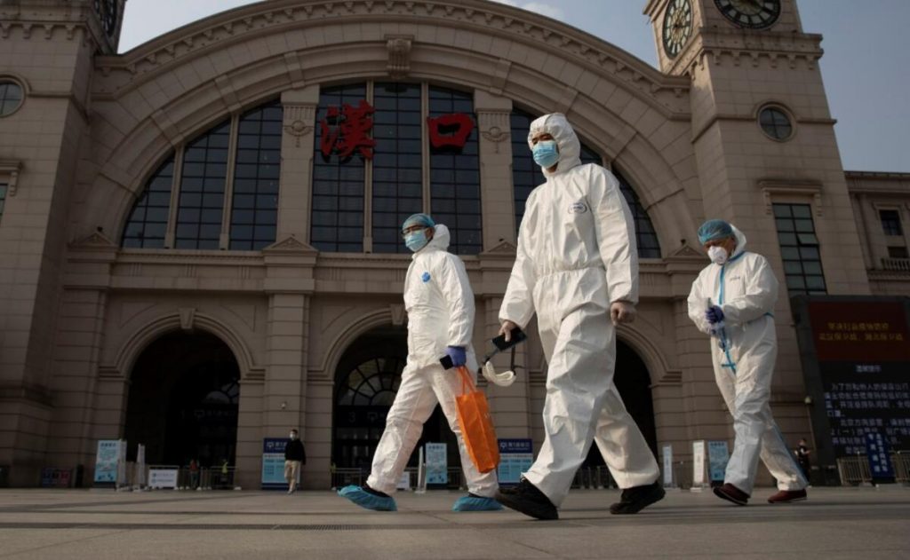 Koronavirüsün salgınının nasıl başladığını araştıracak Dünya Sağlık Örgütü heyeti Çin’de