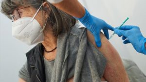 Korona aşısında rezalet: 1500 gönüllüye eksik doz verildi