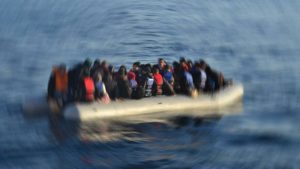 Akdeniz’de göçmen faciası: 43 ölü