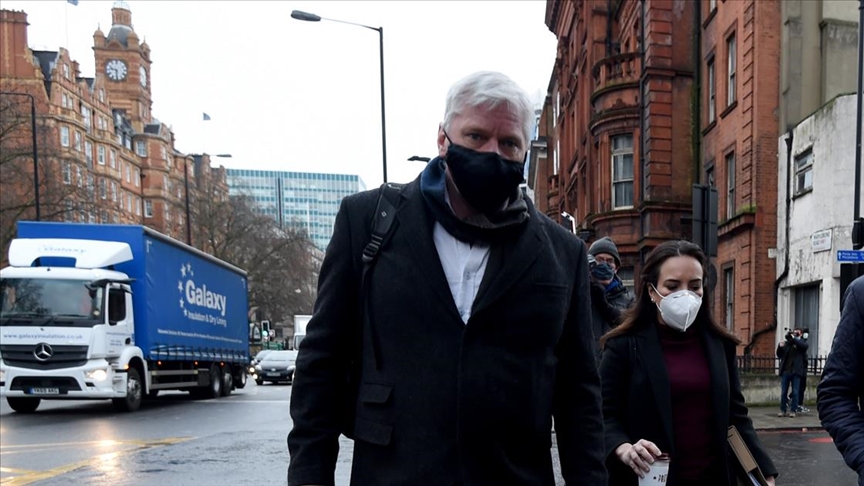 İngiltere’de mahkeme Assange’ın kefaletle serbest bırakılma talebini reddetti