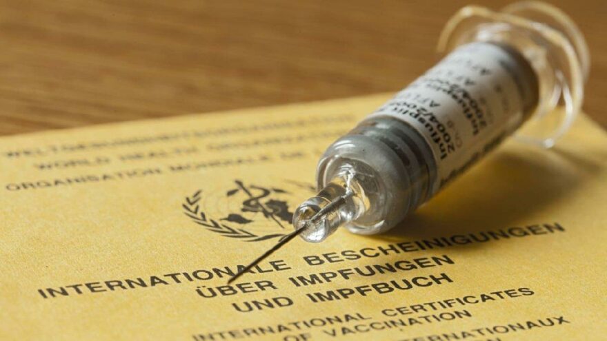 Avrupa’da aşı pasaportu hareketliliği: Aşısı olmayan tatile gidemeyecek