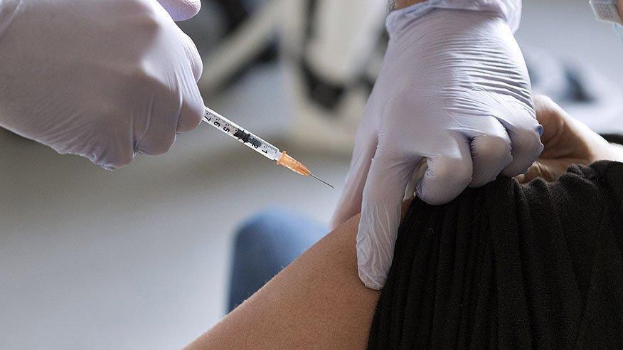 AstraZeneca aşısının kullanımı 9 ülkede yeniden başlıyor