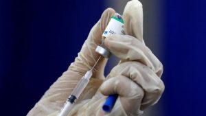 Rusya’nın tek dozluk koronavirüsü aşısı geliyor