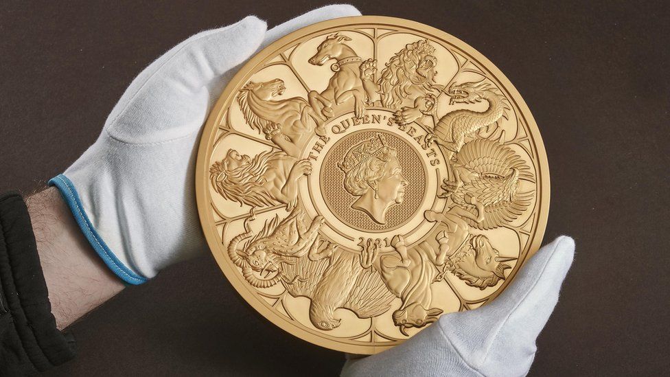 Royal Mint produces £10,000 gold coin