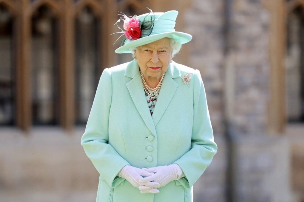 Kraliçe Elizabeth’ten emeklilik kararı