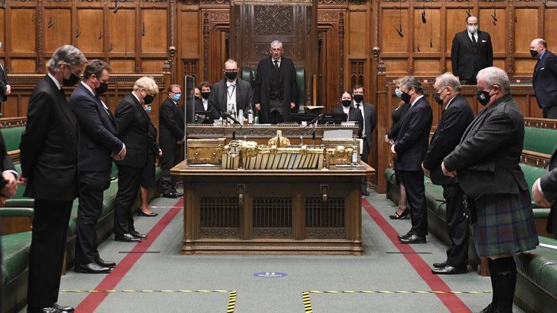 İngiltere parlamentosunda Prens Philip için saygı duruşu