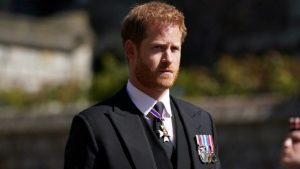 Prens Harry, taç giyme törenini arka sıralardan izleyecek