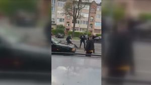 Engelli Türk’e sokakta polis işkencesi