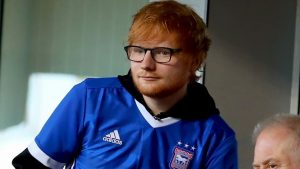 Ed Sheeran, İngiliz futbol kulübüne sponsor oldu