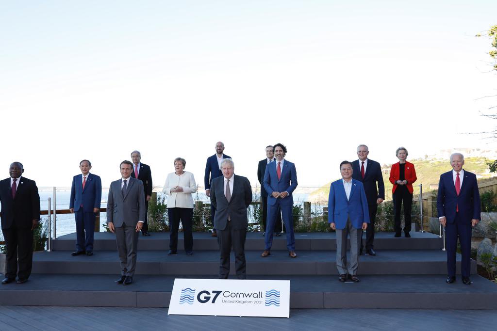 G7: World leaders promise 1 billion Covid vaccines
