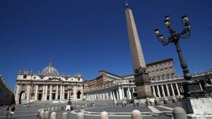 Vatikan, 5 binden fazla mülke sahip