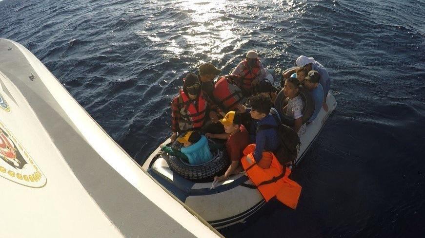 Yunanistan’ın geri gönderdiği mülteciler kurtarıldı