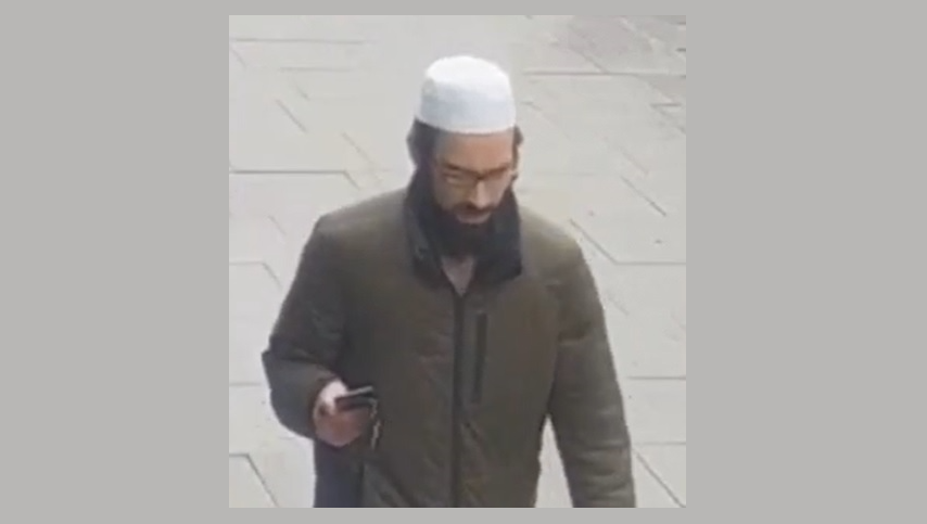 New CCTV appeal following string of ‘anti-Semitic attacks’ in Hackney