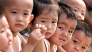 Çin’den tarihi adım: Aileler 3 çocuk sahibi olabilecek