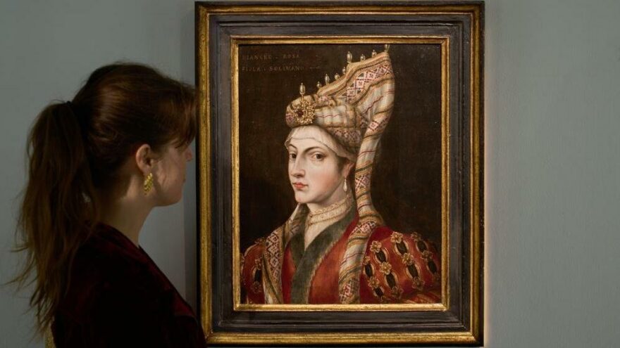 Hürrem Sultan’ın portresi İngiltere’de satıldı