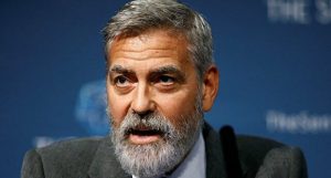 George Clooney: Trump kız peşinde koşan bir dangalaktı