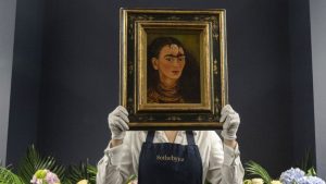 Frida Kahlo’nun otoportresi rekor fiyata alıcı buldu