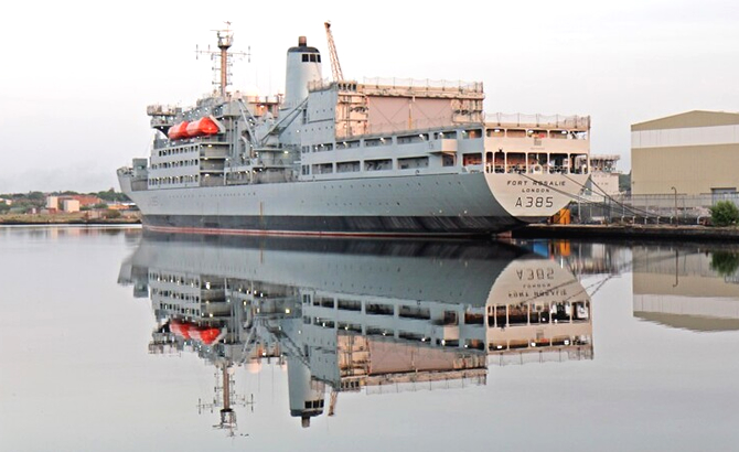 İngiltere, 30 yıl sonra ilk kez Mısır’a askeri gemi sattı