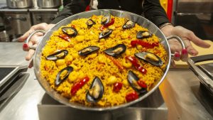 İspanya’nın geleneksel yemeği paella’ya, koruma statüsü verildi