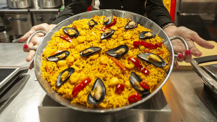 İspanya’nın geleneksel yemeği paella’ya, koruma statüsü verildi