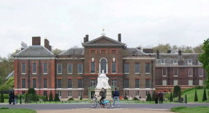 İngiltere’de Kensington Sarayı yakınlarında patlama sesleri