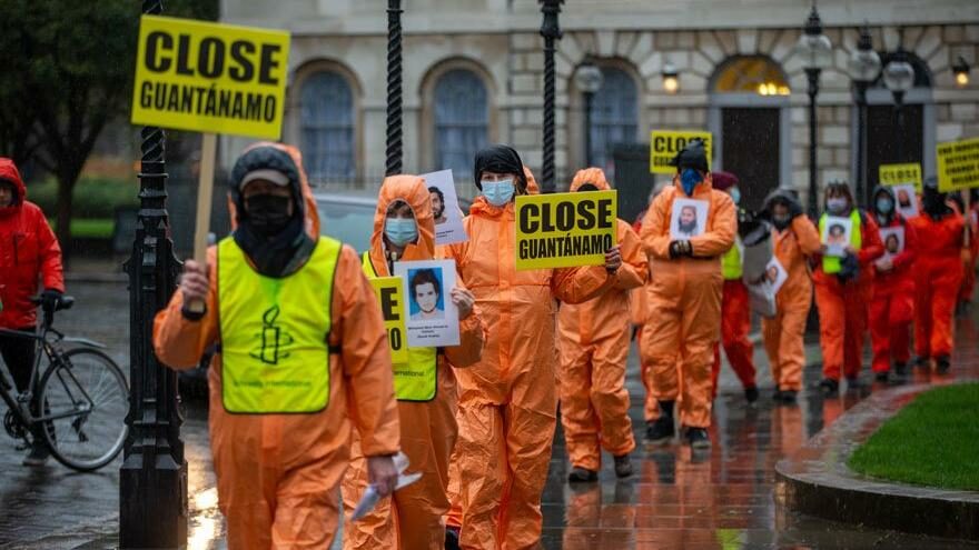 Londra’da Guantanamo protestosu