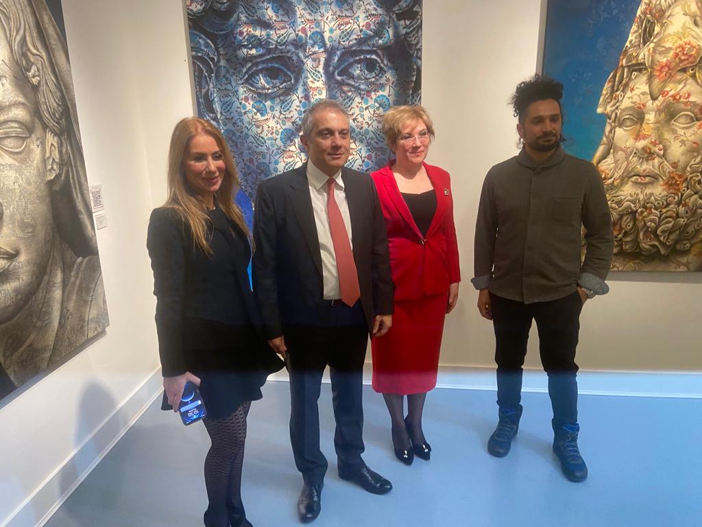 ‘Beyond Borders’ art exhibition held in London