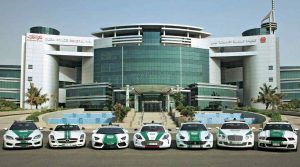 Dubai Polisinin milyon dolarlık araçlarıyla dikkat çekiyor