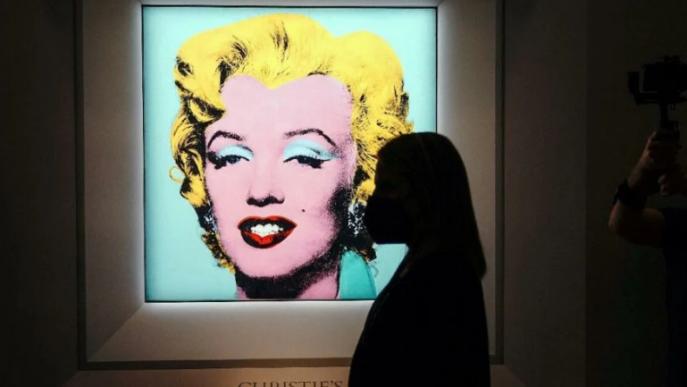 Warhol'un Marilyn Monroe portresi için 200 milyon dolar bekleniyor - Londra  Gazete