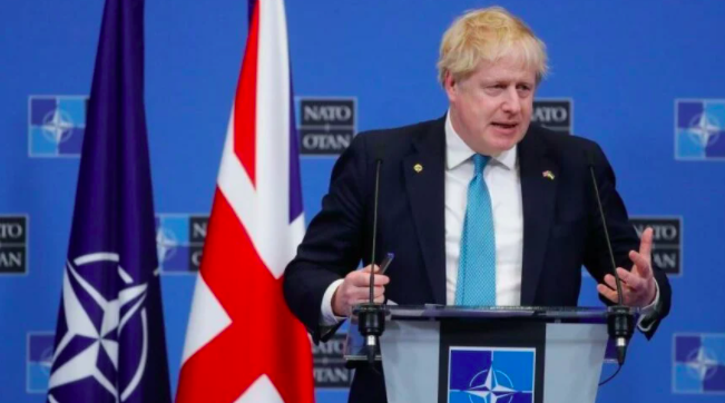 Johnson: Ukrayna’ya ‘ölümcül yardımı’ artıracağız